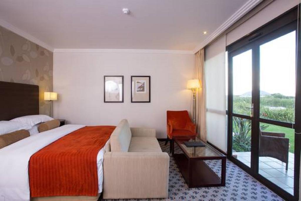 Phakalane Golf Estate Hotel Resort Gaborone Camera foto