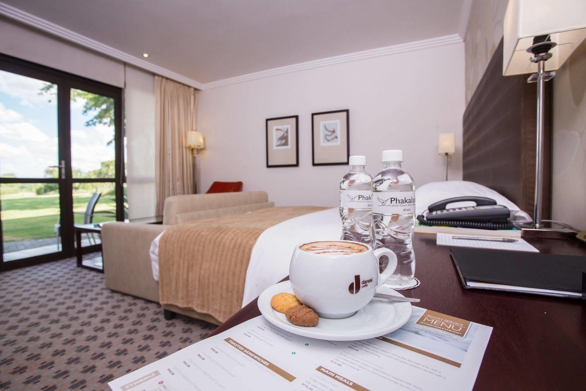 Phakalane Golf Estate Hotel Resort Gaborone Esterno foto